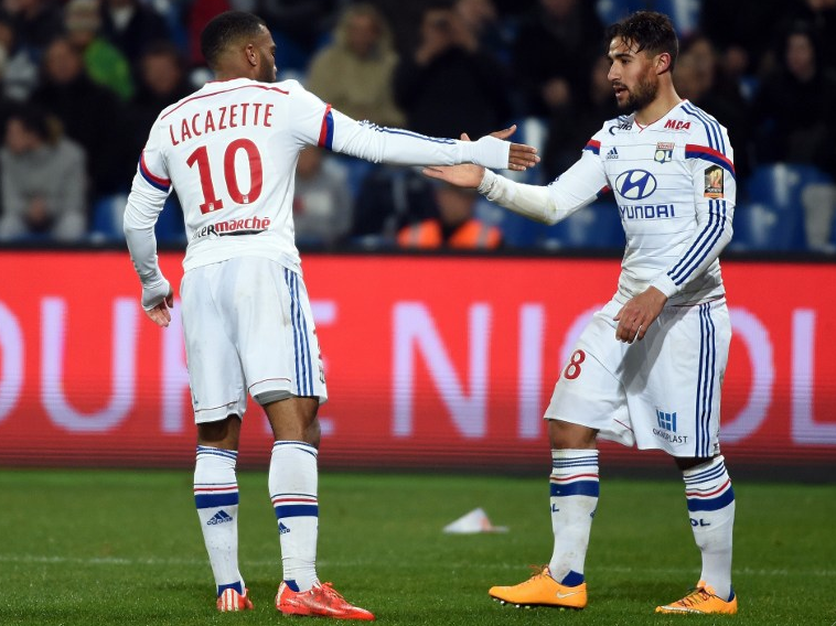 L'OM chambre Fekir sur sa casquette, l'OL réplique