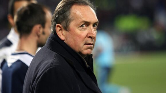 Gérard Houllier sur le banc de l'OL