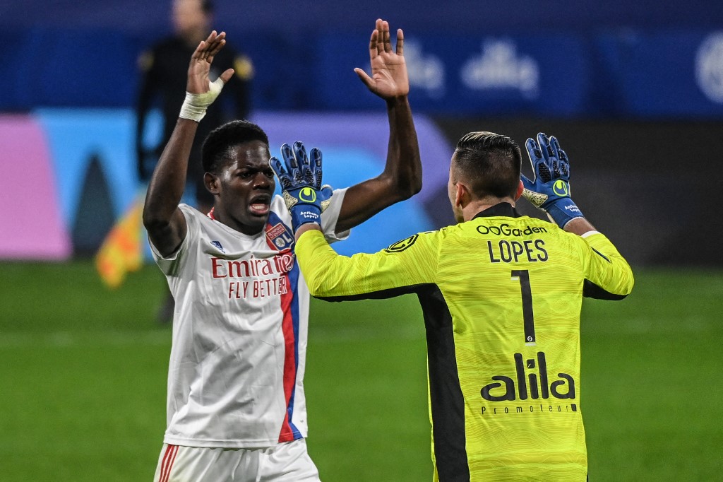 Ligue 1 : L'OL A Gagné 8 Points Après Avoir été Mené Au Score à Domicile