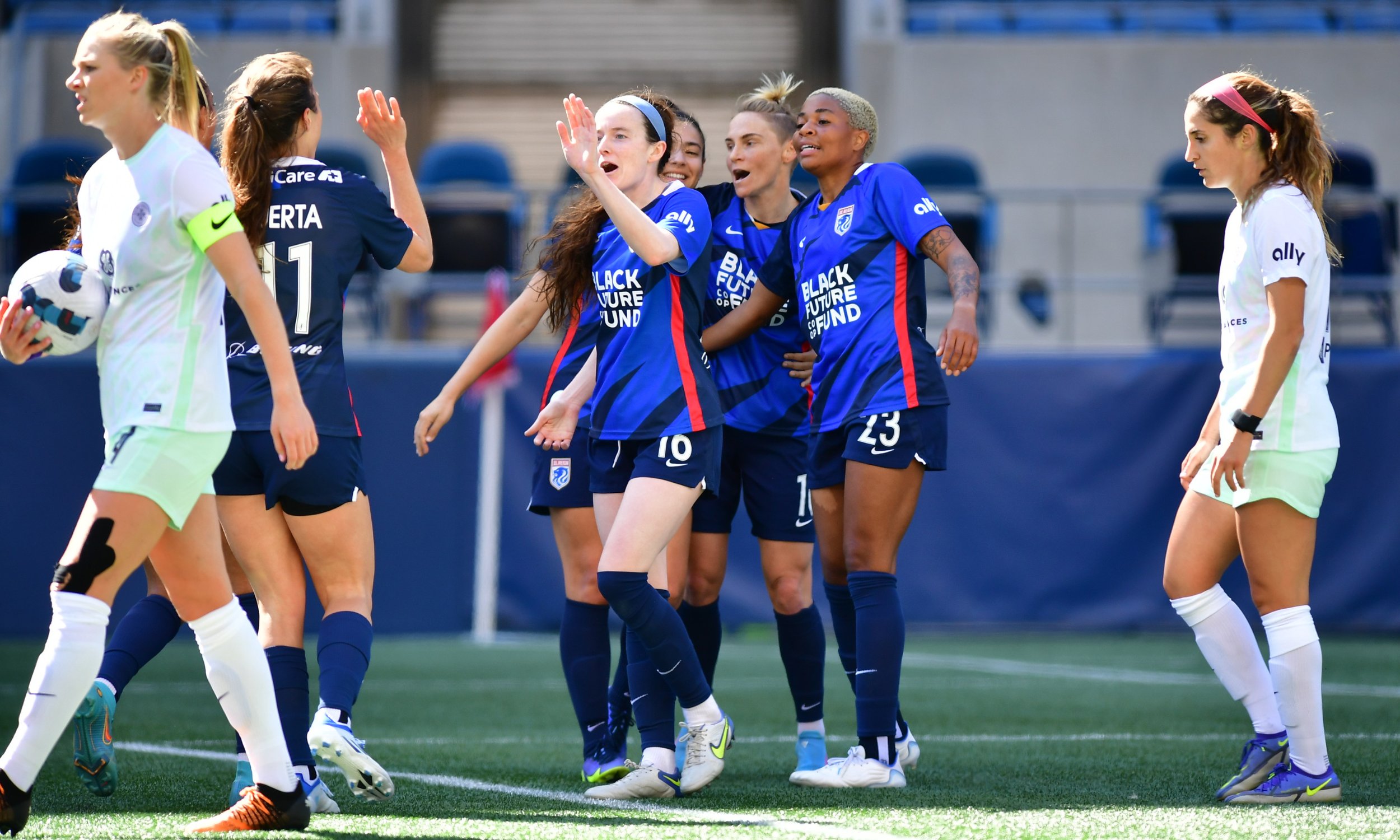 L'OL Reign vise un quatrième succès consécutif face à Louisville