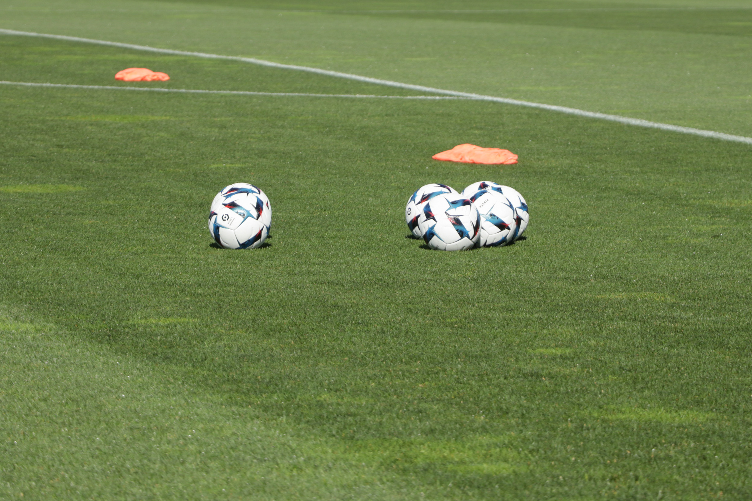 Ballons terrain d'entraînement de l'OL