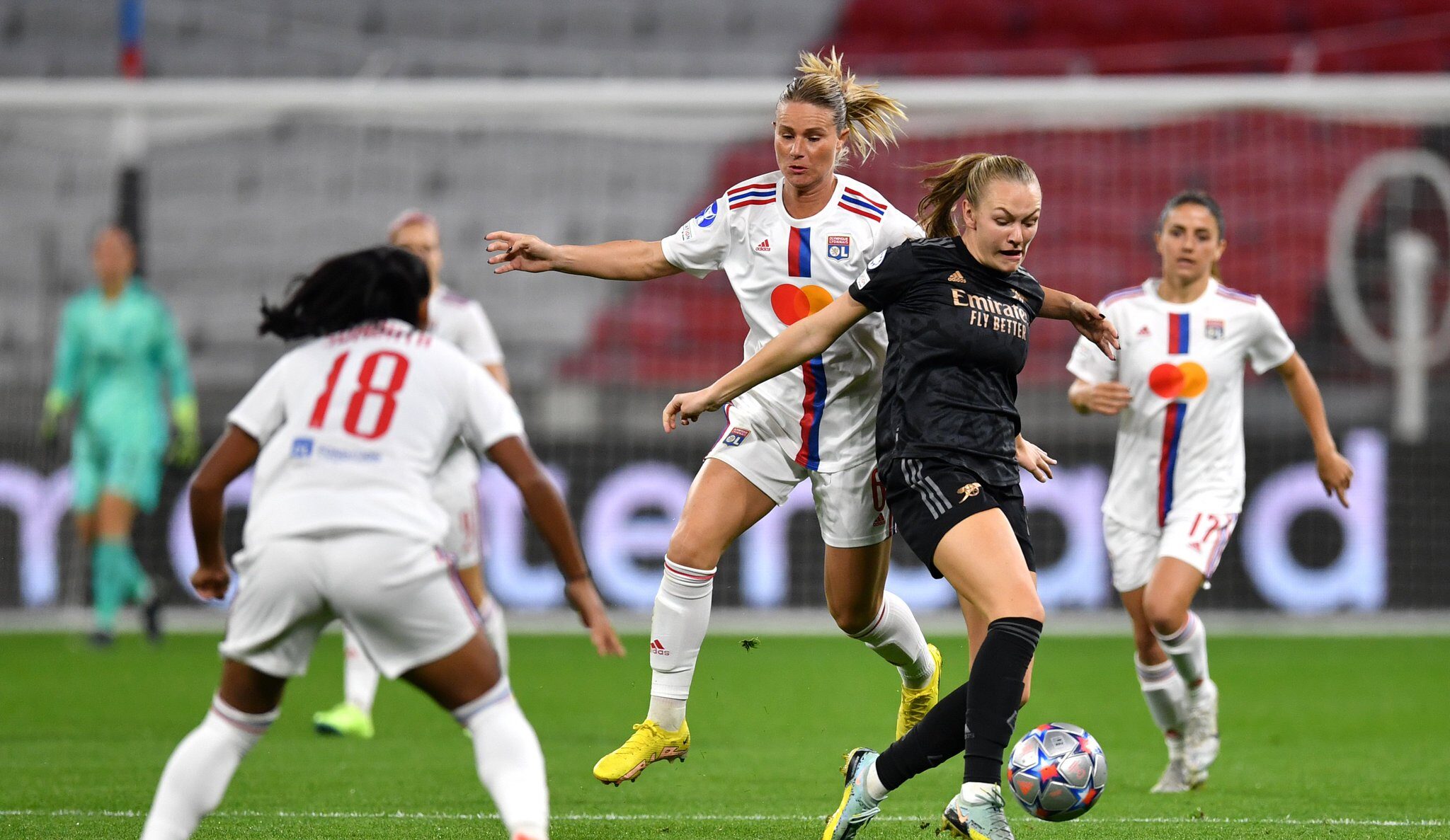 Amandine Henry (OL) face à Arsenal