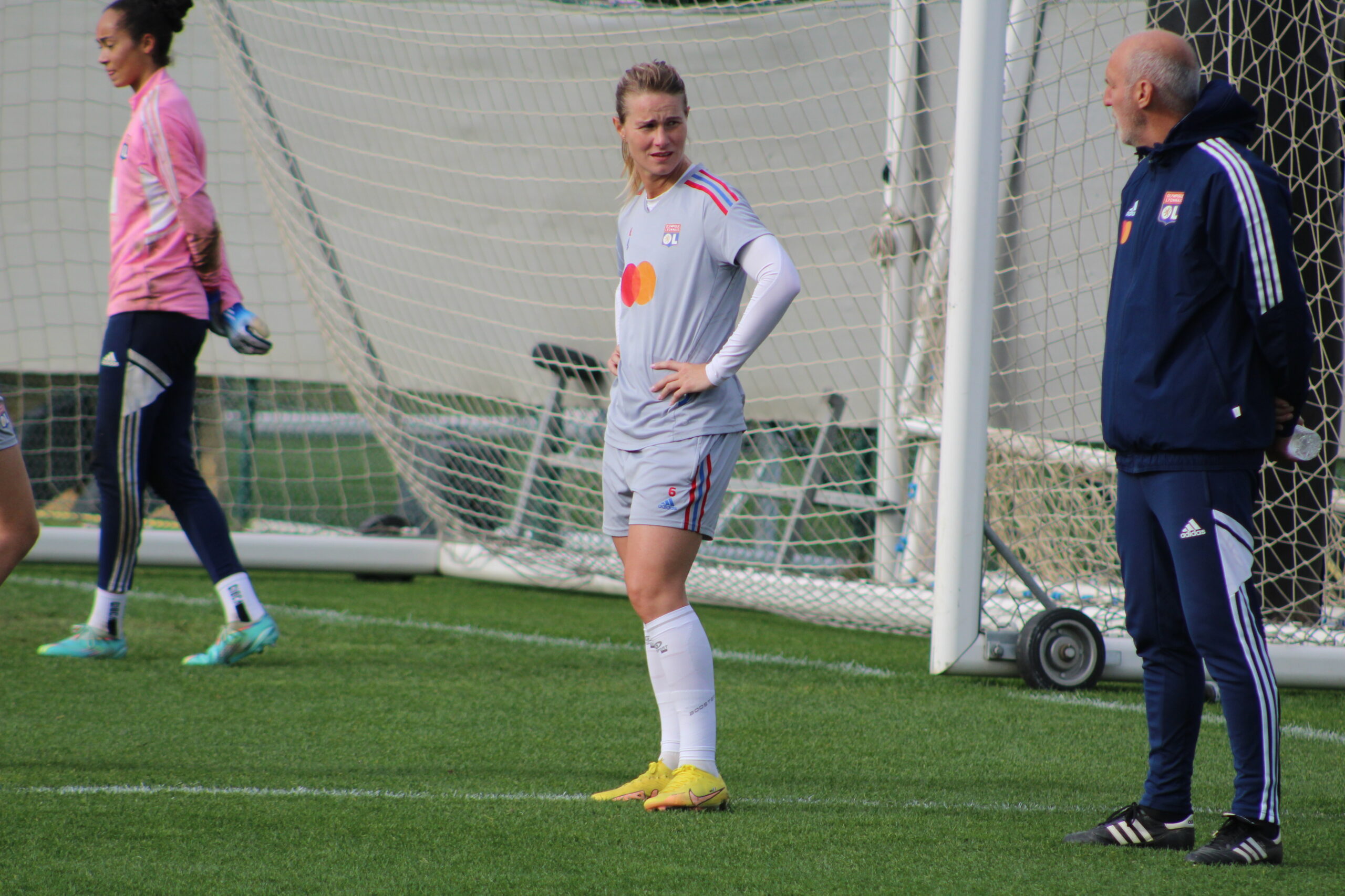 Amandine Henry à l'entraînement de l'OL