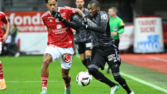 Karl Toko-Ekambi lors de Brest - OL