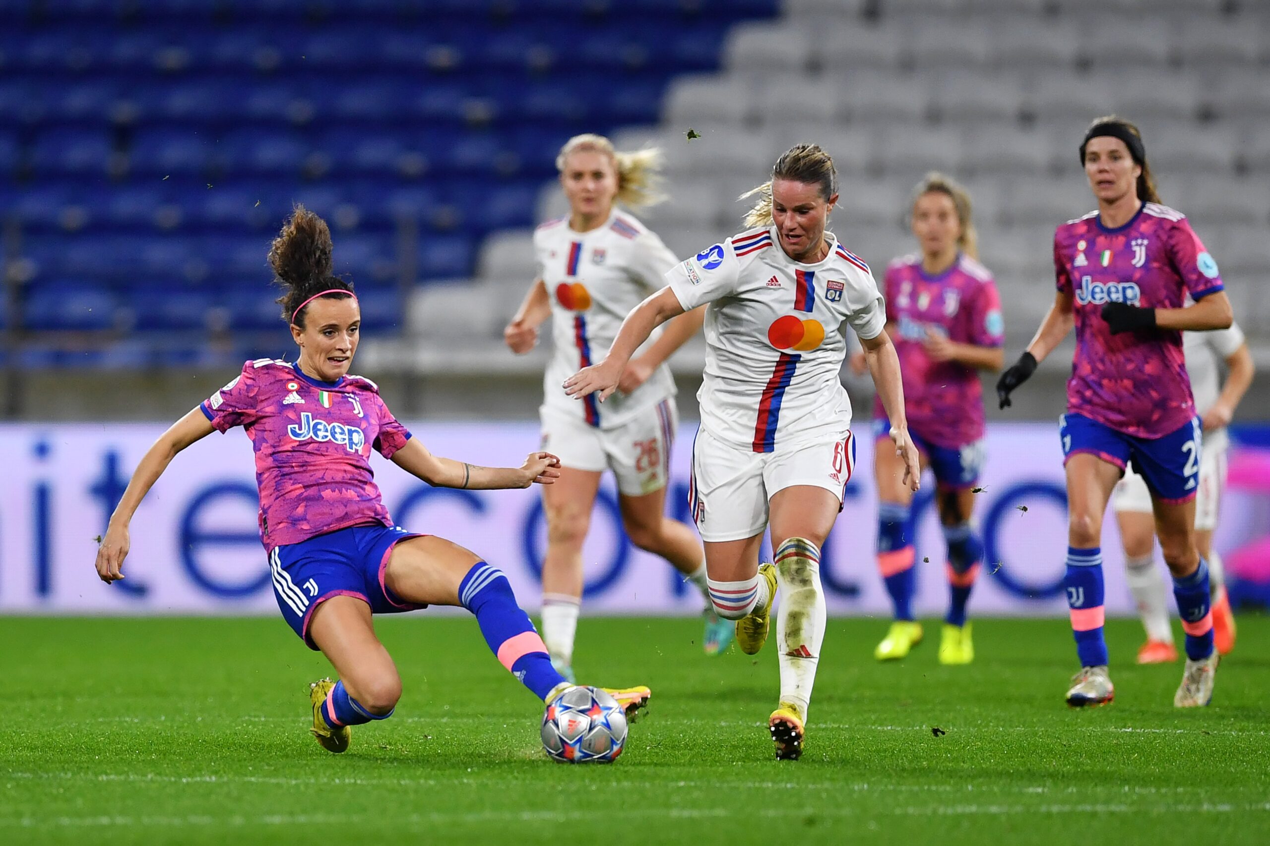 Amandine Henry lors d'OL - Juventus