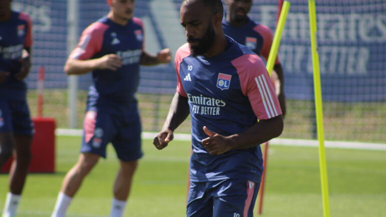 Alexandre Lacazette, attaquant et capitaine de l'OL lors de la préparation