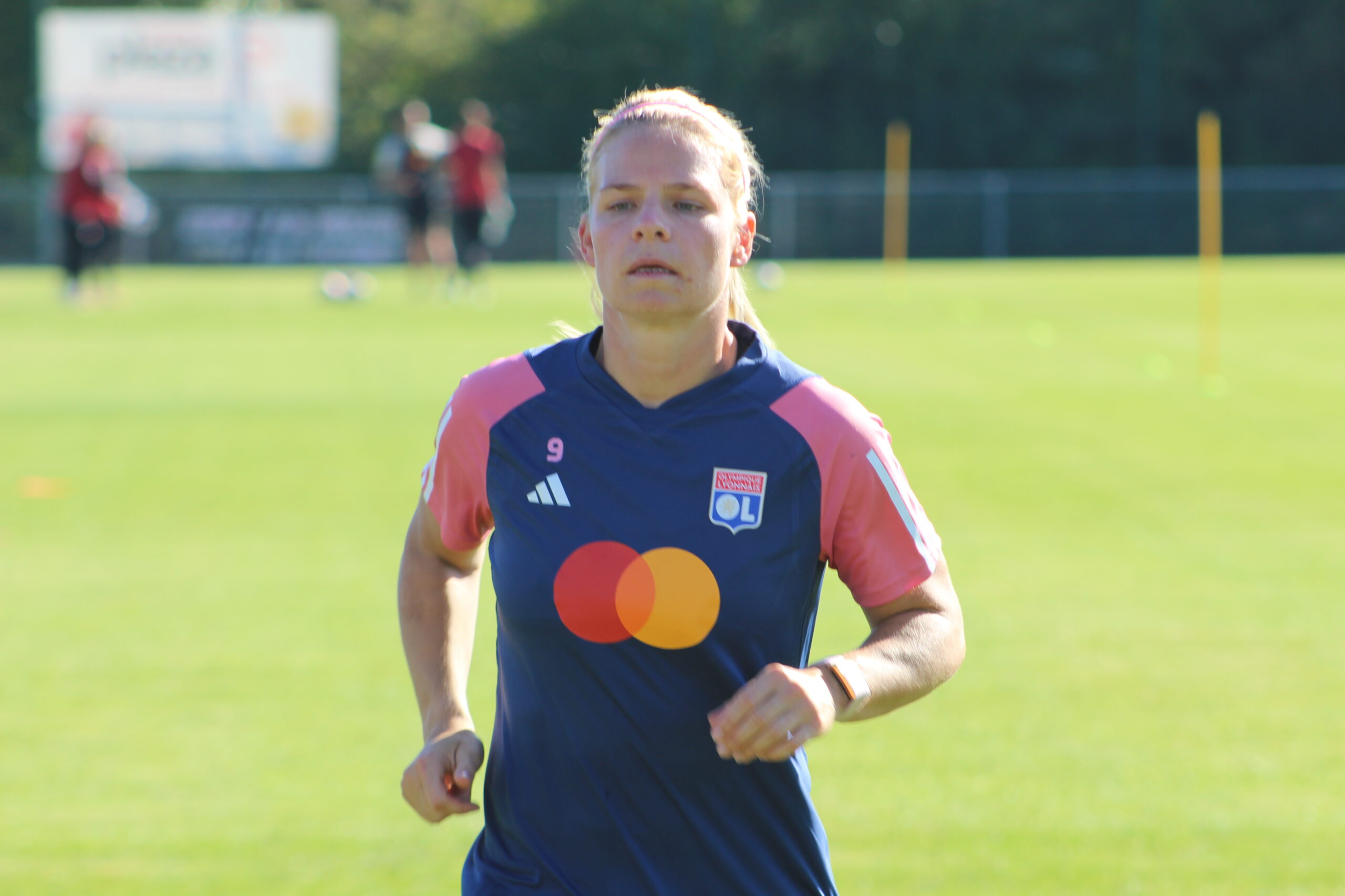 Eugénie Le Sommer, attaquante de l'OL