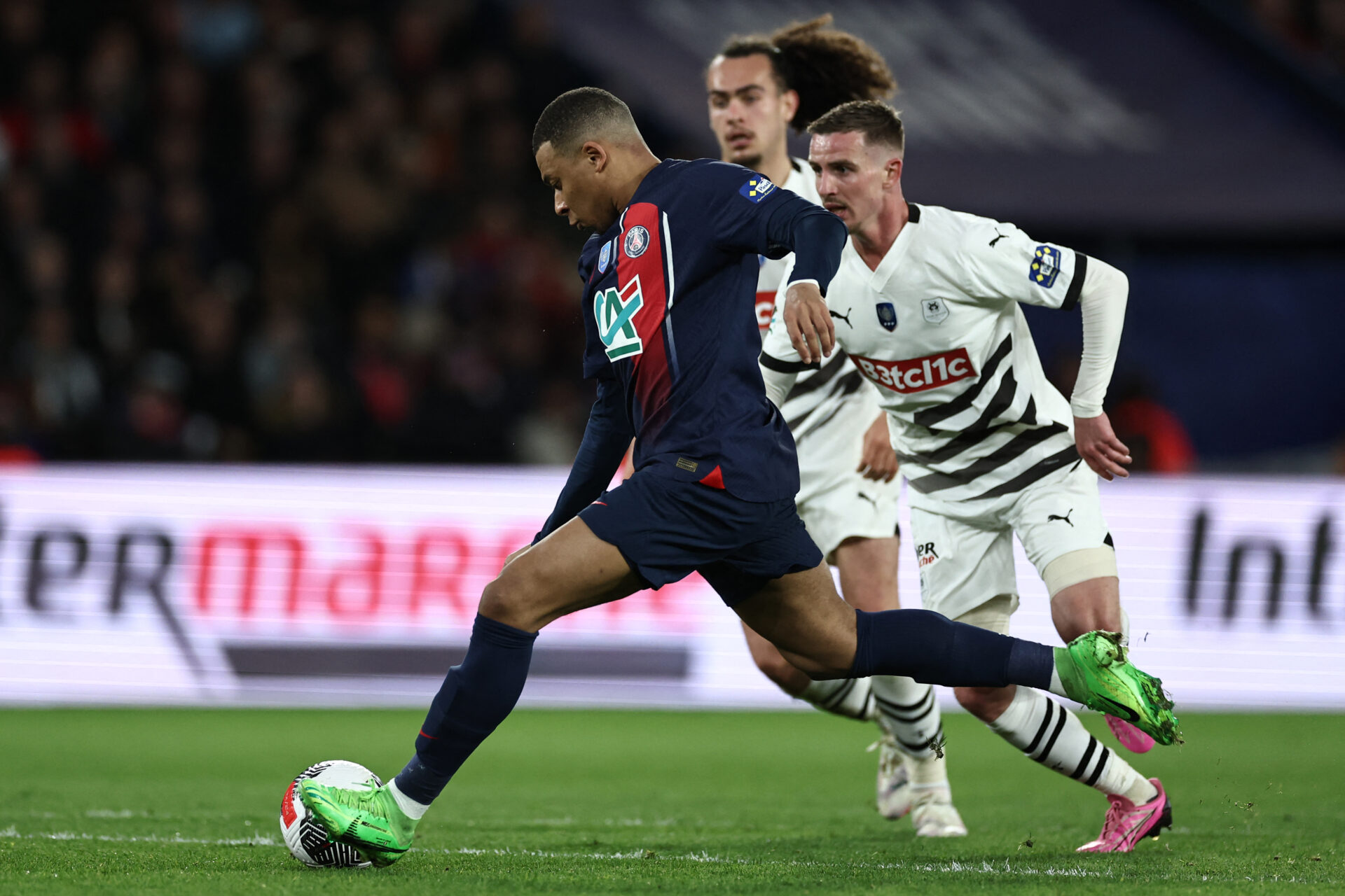 Le PSG rejoint l'OL en finale de Coupe de France thumbnail