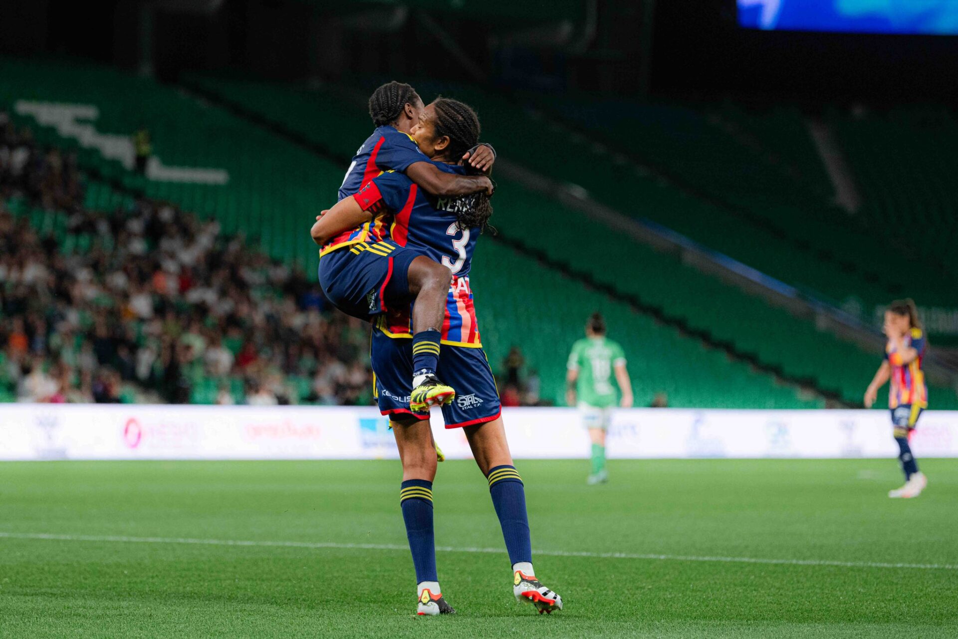 Wendie Renard buteuse lors de Saint-Etienne - OL