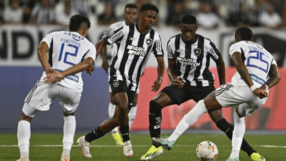 Luiz Henrique et Jeffinho à Botafogo
