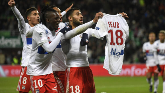 Nabil Fekir célébrant son but avec l'OL contre Saint-Etienne