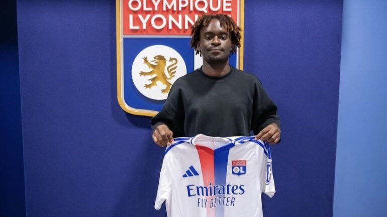 Bryan Meyo, attaquant de l'OL