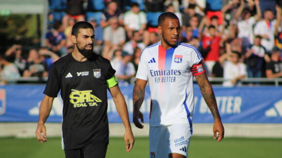 Corentin Tolisso, capitaine de l'OL, face à Mohamed Maarif, capitaine de Chassieu