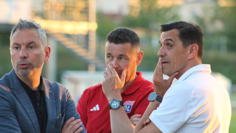 Pierre Sage avec David Friio et Laurent Prud'homme après OL - Chassieu