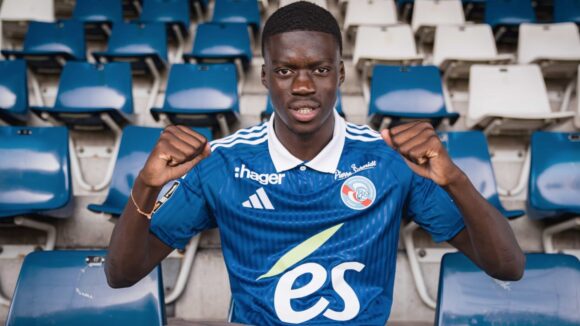 Mamadou Sarr, ancien défenseur de l'OL, a signé avec Strasbourg