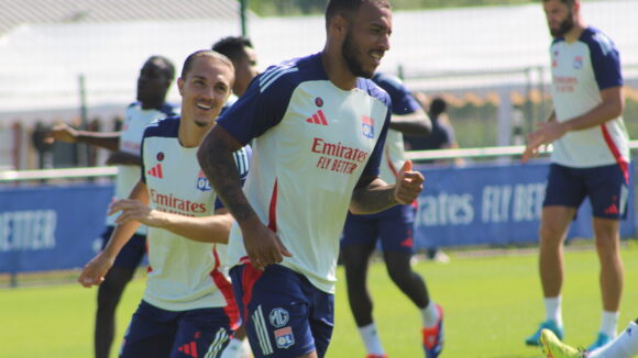 Maxence Caqueret et Corentin Tolisso à l'entraînement de l'OL