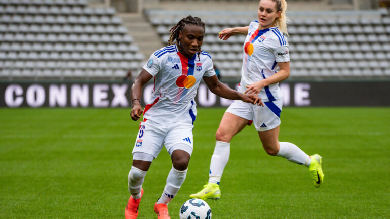 Melchie Dumornay lors de Paris FC - OL