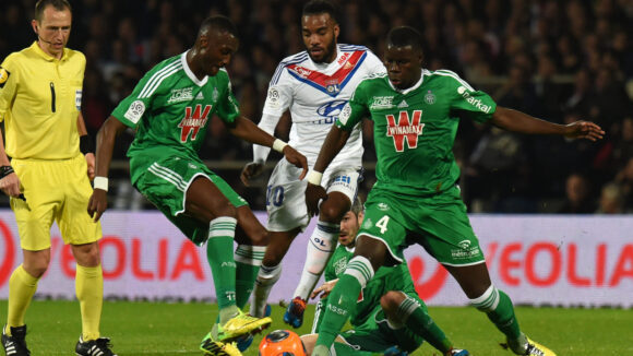 Alexandre Lacazette lors du derby OL - Saint-Etienne en 2014