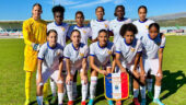 L'équipe de France féminine avec les joueuses de l'OL Alexane Lambert et Maïssa Fathallah