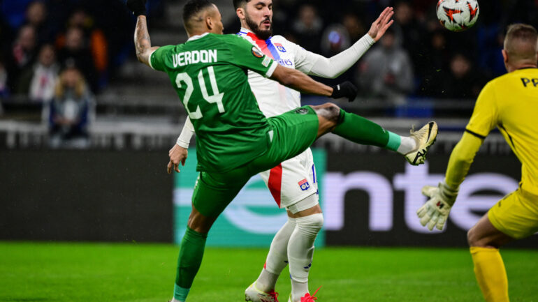 Rayan Cherki lors d'OL - Ludogorets