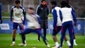 Paulo Fonseca à l'entraînement de l'OL