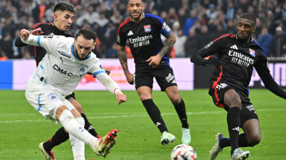 Gouiri (OM) face à Almada et Mata (OL)