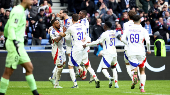 La joie des joueurs de l'OL après le but de Tolisso contre Reims