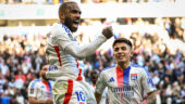 Alexandre Lacazette célèbre son but lors d'OL - Brest