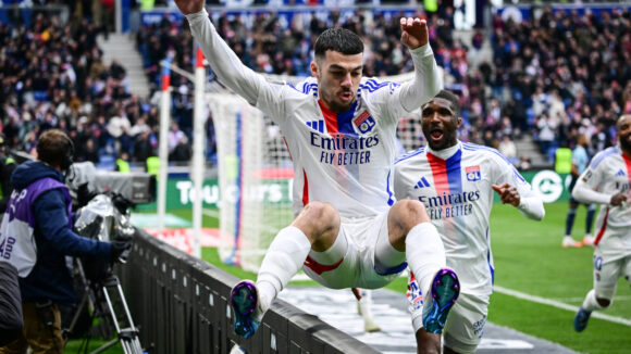 Georges Mikautadze célèbre son but pour l'OL contre Le Havre